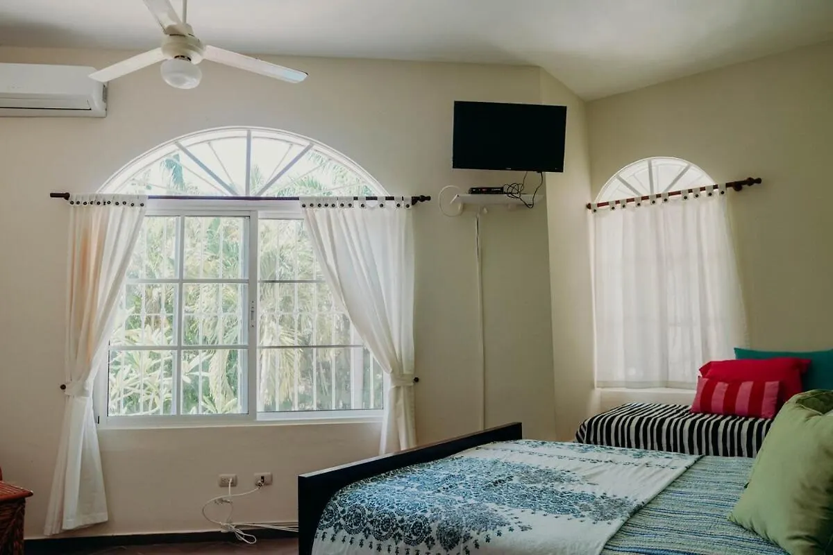 Villa Esmeralda Peaceful 4Bd Ba Beach Home With Pool In Playa Laguna Sosúa