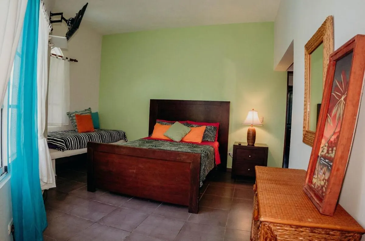 Villa Esmeralda Peaceful 4Bd Ba Beach Home With Pool In Playa Laguna Sosúa