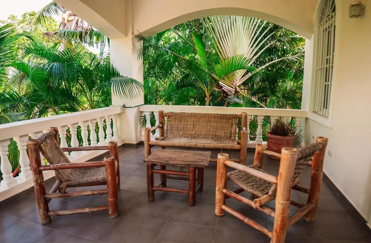 Villa Esmeralda Peaceful 4Bd Ba Beach Home With Pool In Playa Laguna Sosúa