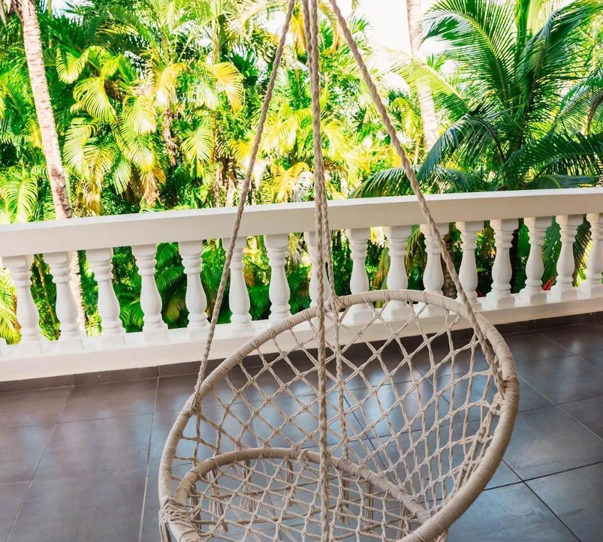 Villa Esmeralda Peaceful 4Bd Ba Beach Home With Pool In Playa Laguna Sosúa