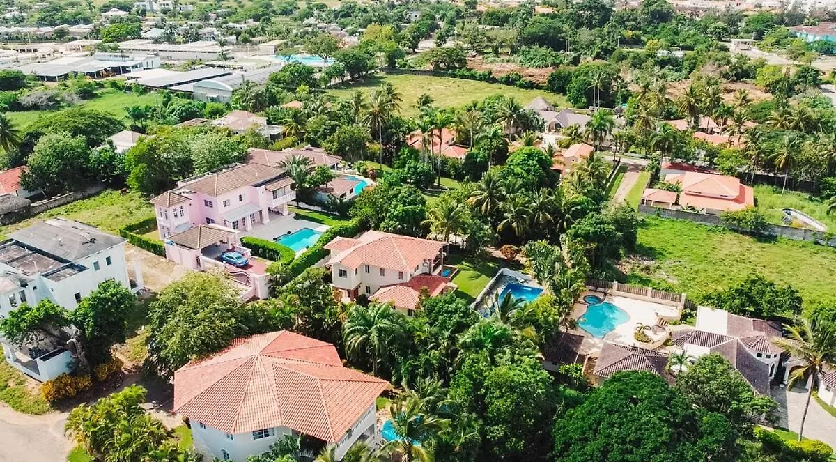 Villa Esmeralda Peaceful 4Bd Ba Beach Home With Pool In Playa Laguna Sosúa